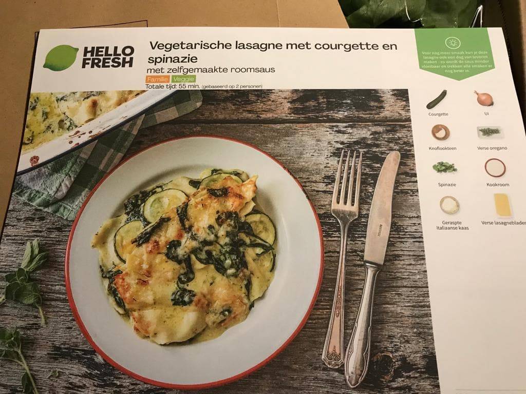 HelloFresh receptenkaart - Vegetarische lasagne met courgette en spinazie